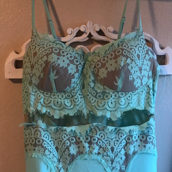 Love Culture Dresses & Skirts - Lacy Mint Maxi Cocktail Dress